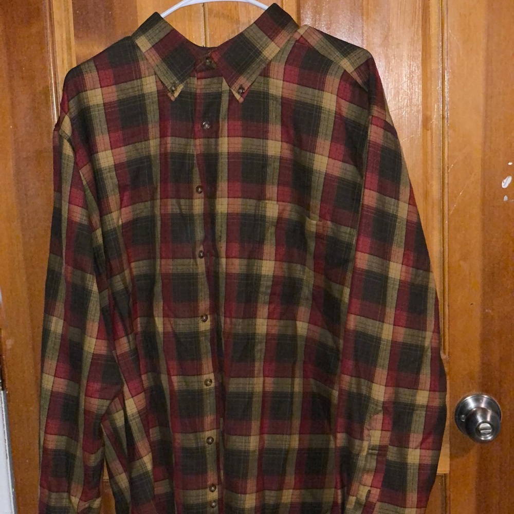 Sir Pendleton mens long sleeve button shirt. 100% pure virgin wool. X-Large XL